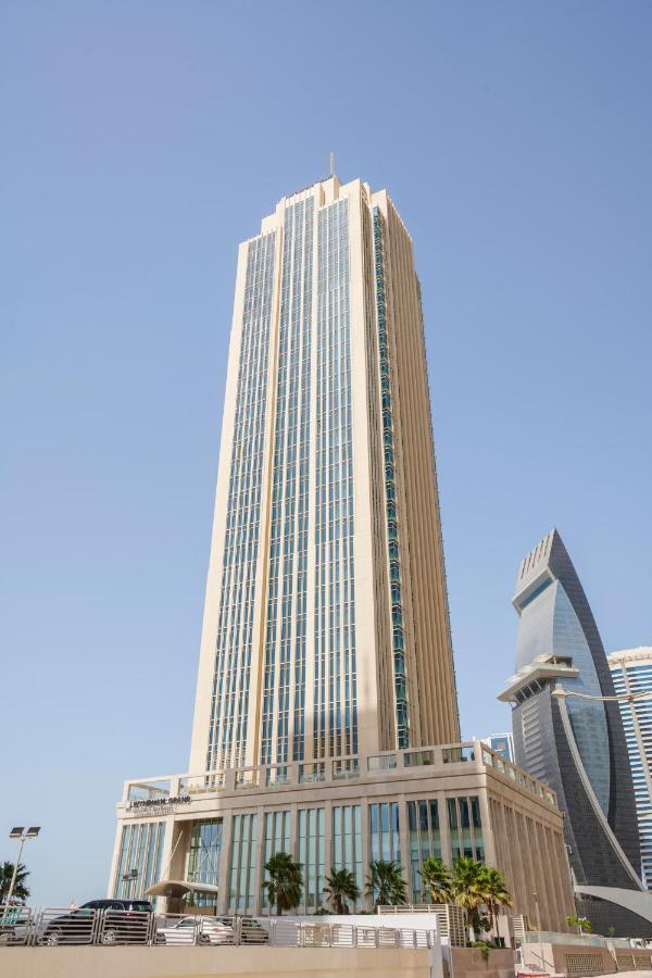 Wyndham Grand Doha West Bay Beach Екстериор снимка The tower in 2011