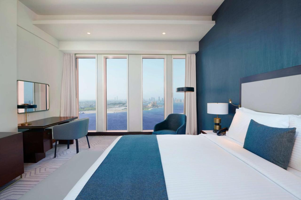 Wyndham Grand Doha West Bay Beach Екстериор снимка A room at the hotel